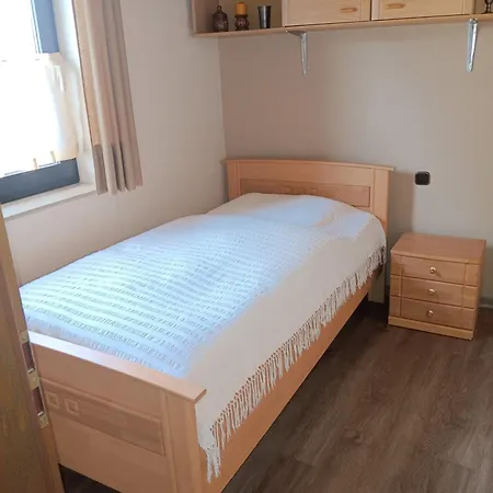 Ferienwohnung Aspisheim Esterno foto